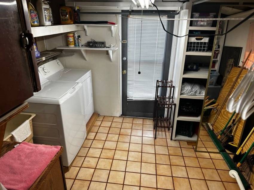 158 Palmetto Drive a Haines City, FL Mobile or Manufactured Home for Sale